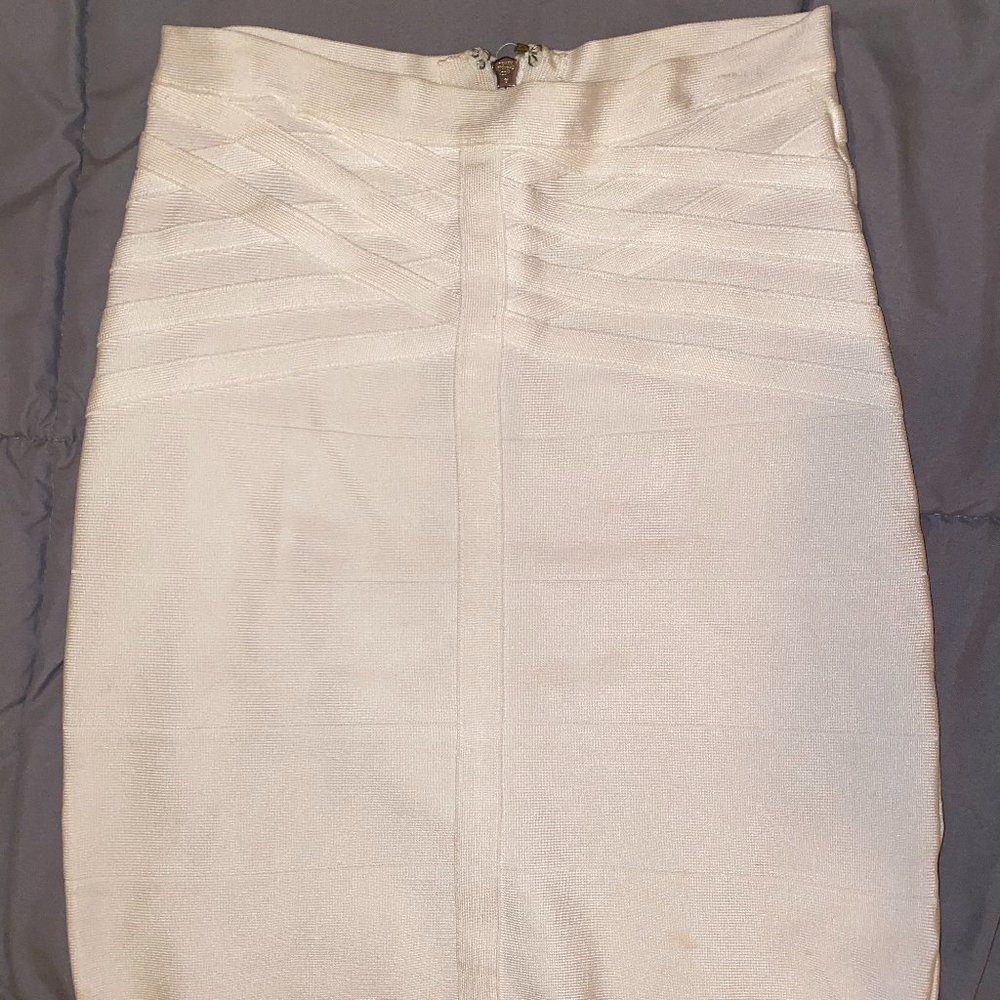 Bebe Pencil Skirt White Like New